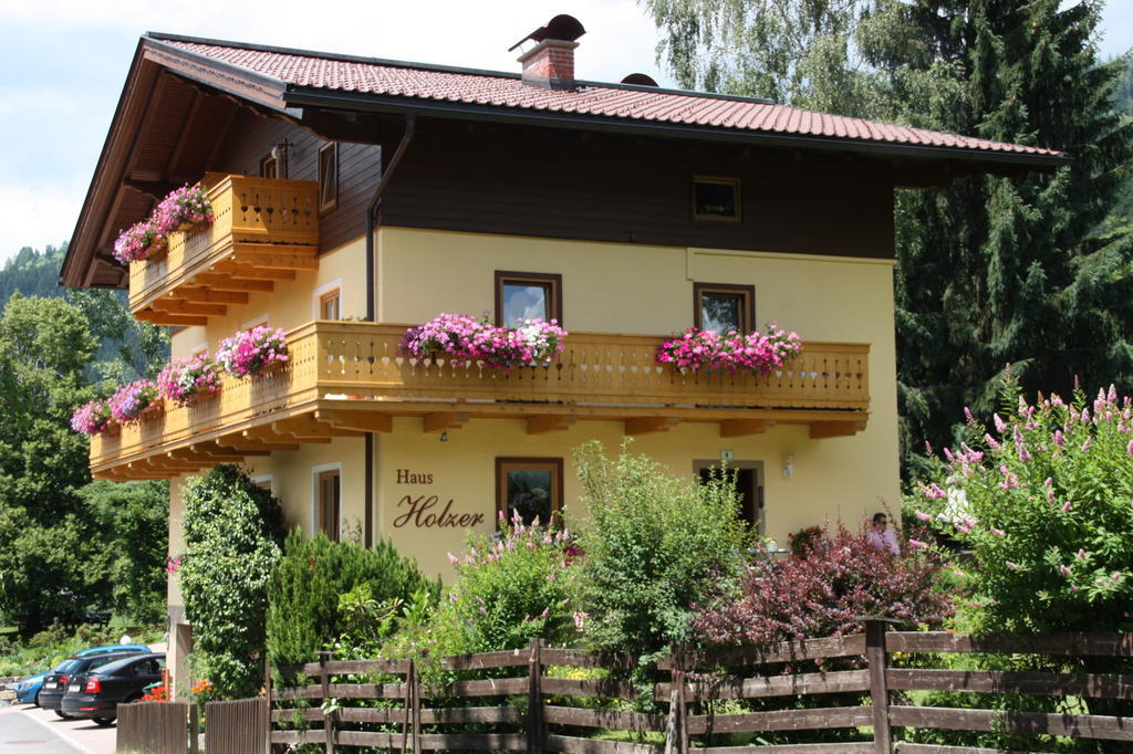 Haus Holzer Apartamento Wagrain Exterior foto